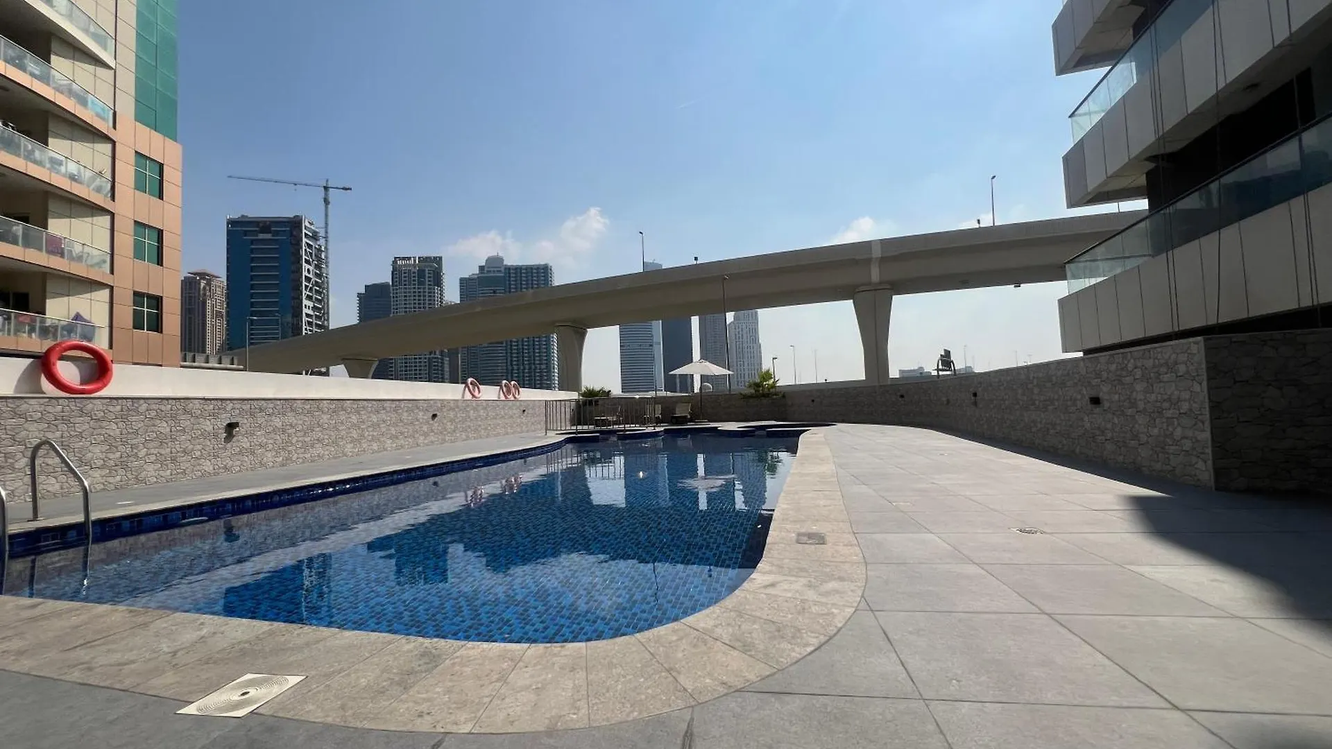 Stylish 1 Bedroom Canal View, Near Beach And Metro Station Dubai