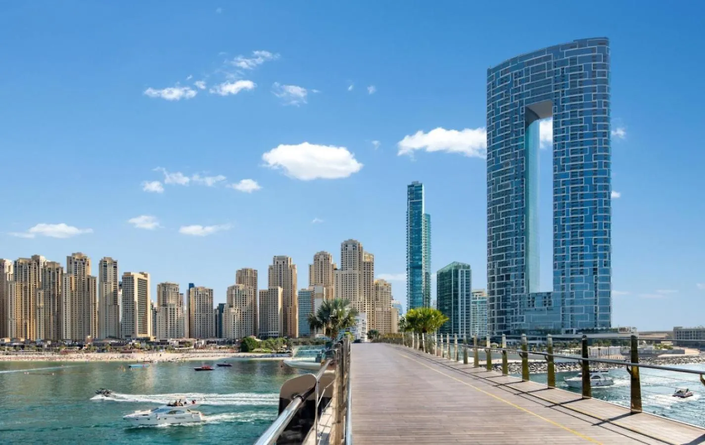 Stylish 1 Bedroom Canal View, Near Beach And Metro Station Dubai United Arab Emirates