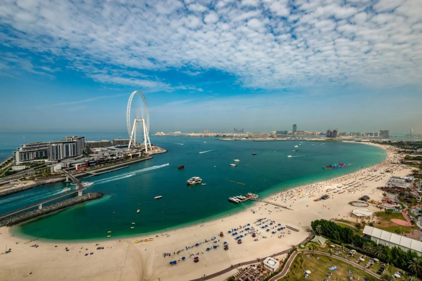 Apartment Stylish 1 Bedroom Canal View, Near Beach And Metro Station Dubai