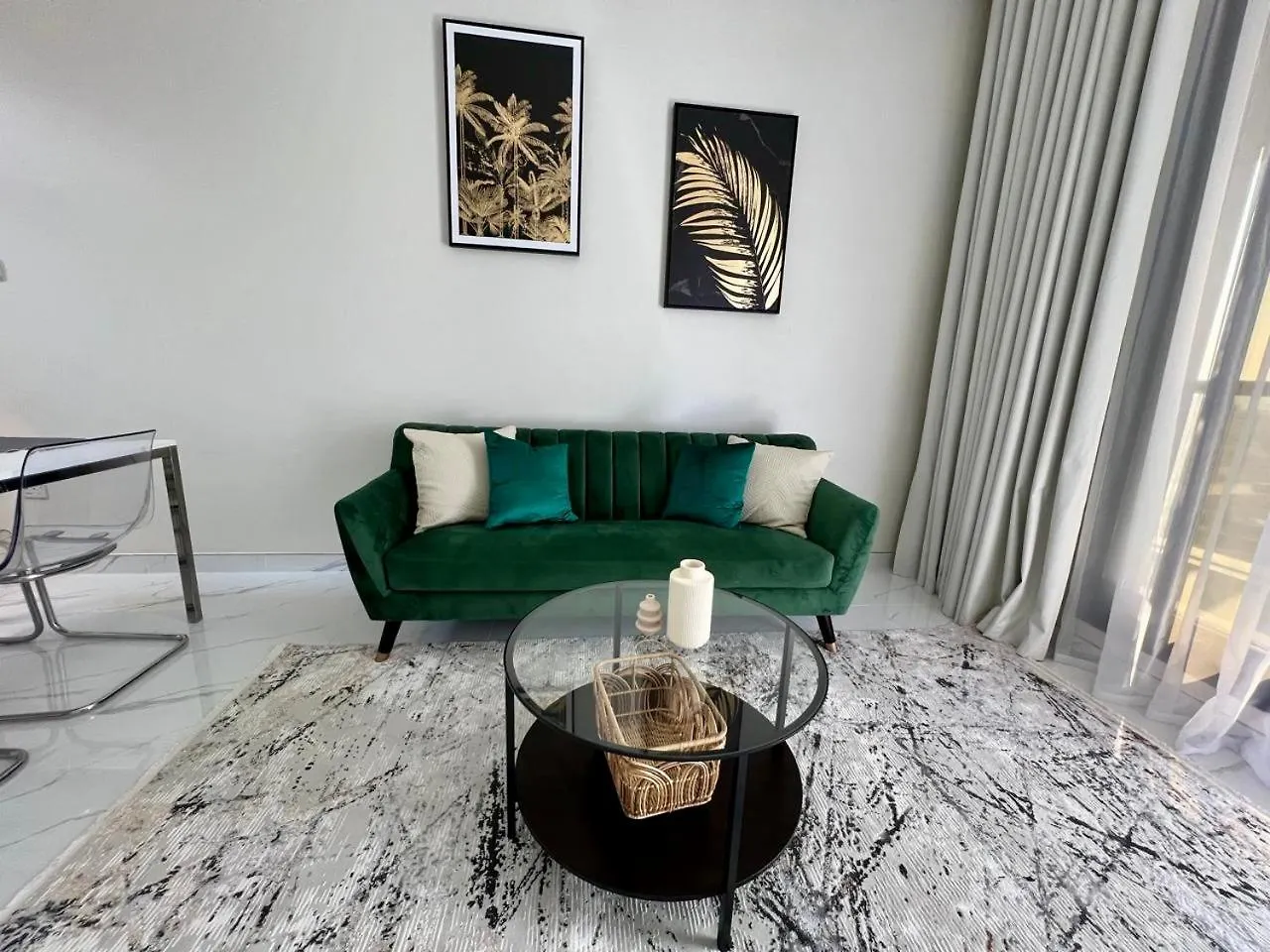 Stylish 1 Bedroom Canal View, Near Beach And Metro Station Dubai United Arab Emirates